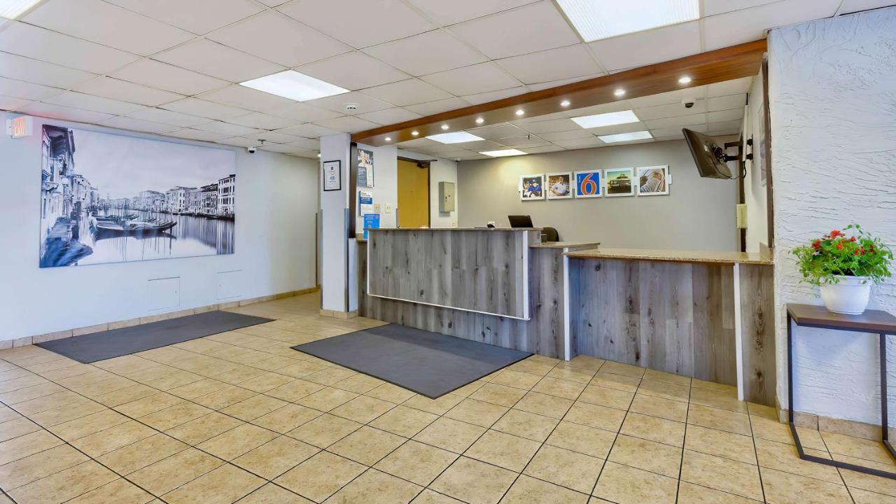 Motel 6-Milwaukee, Wi - Glendale Extérieur photo