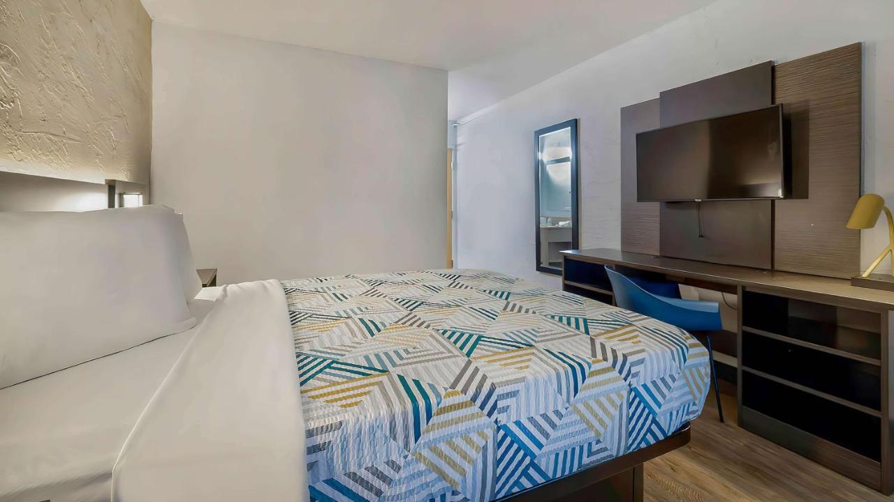 Motel 6-Milwaukee, Wi - Glendale Extérieur photo